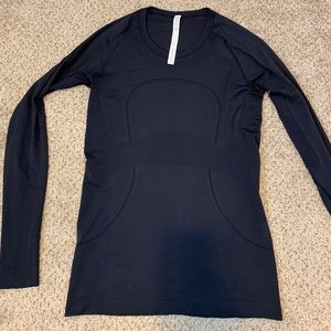 Lululemon Tech Tee
